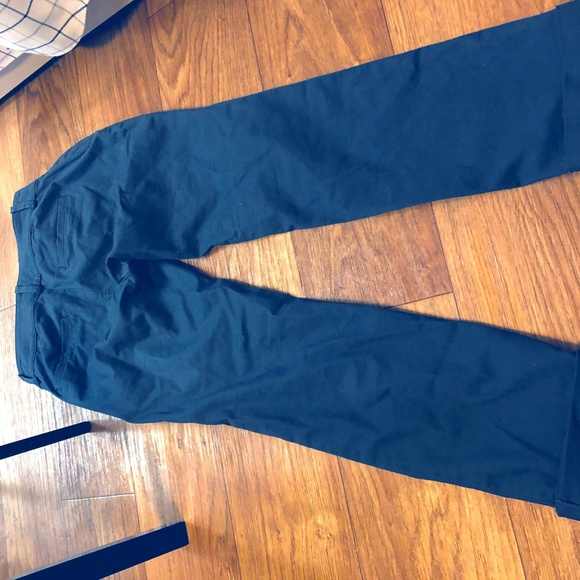 Petite Slim Wide-Legged Cropped Pants - Picture 2 of 5